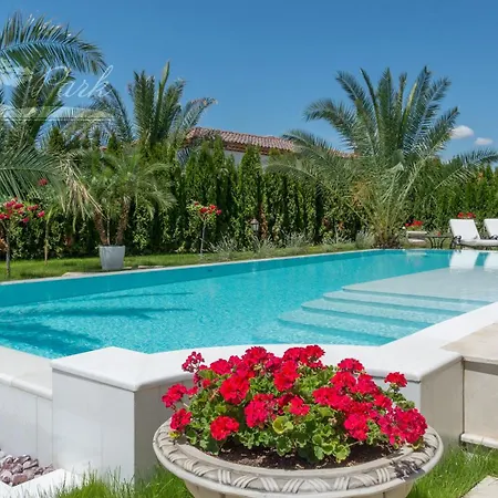 Vilă Eden Park Luxury
