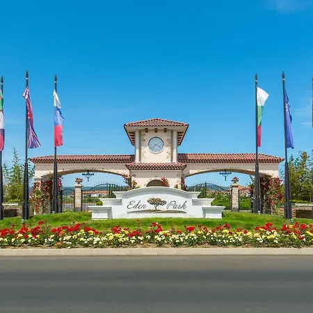 Луксозна вила Eden Park Luxury