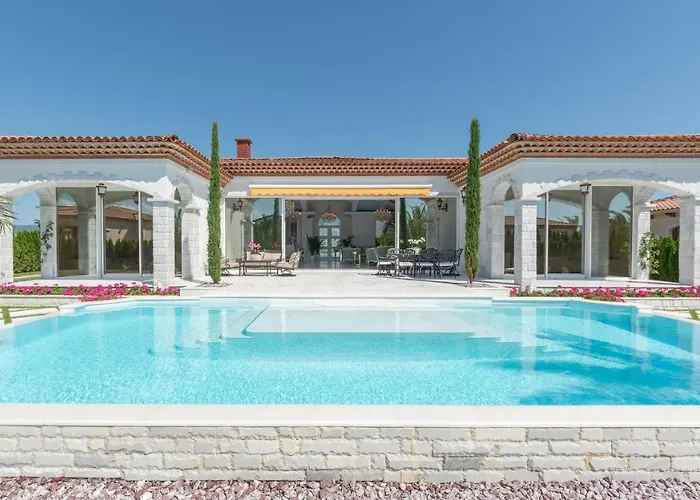 Eden Park Luxury * Slantschew brjag