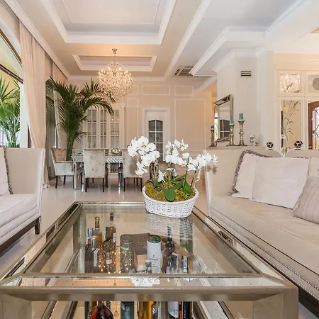 فيلة Eden Park Luxury ساني بيتش