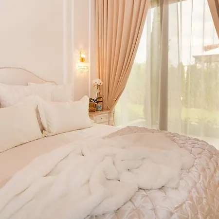 Eden Park Luxury فيلة *