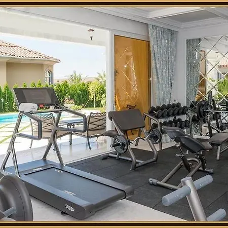 Eden Park Luxury ساني بيتش