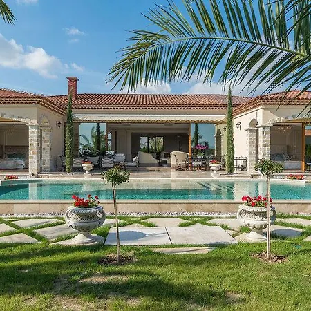 Willa Eden Park Luxury