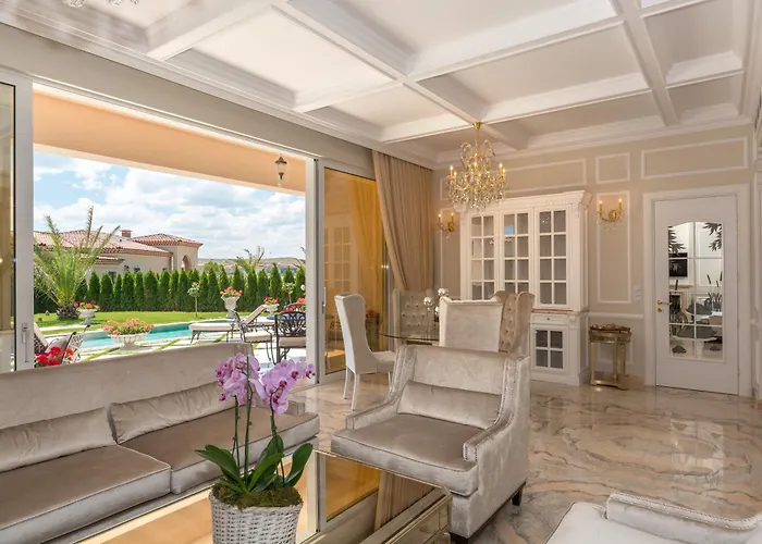 Вилла Eden Park Luxury