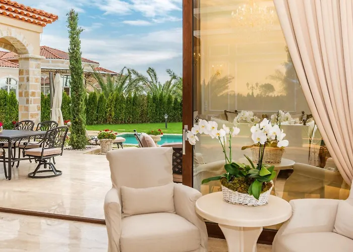 Eden Park Luxury Солнечный берег