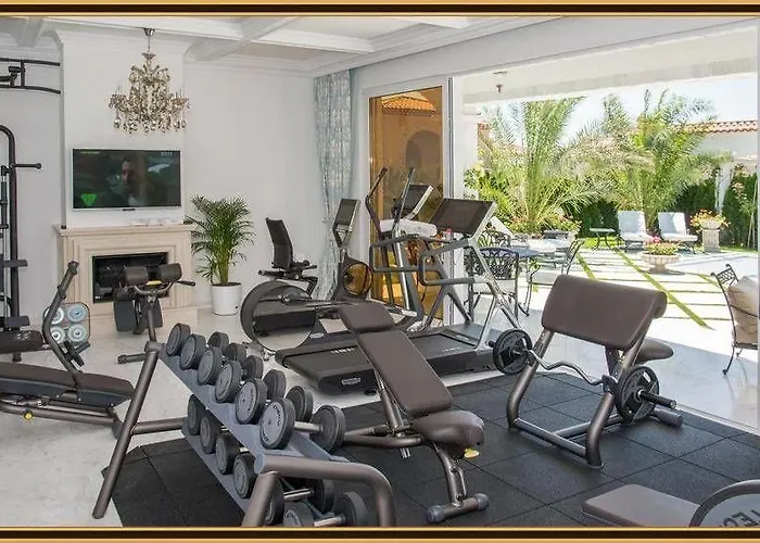 Вилла Eden Park Luxury