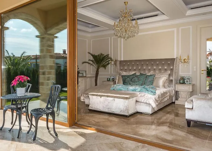 Вилла Eden Park Luxury Солнечный берег