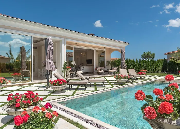 וילה Eden Park Luxury *